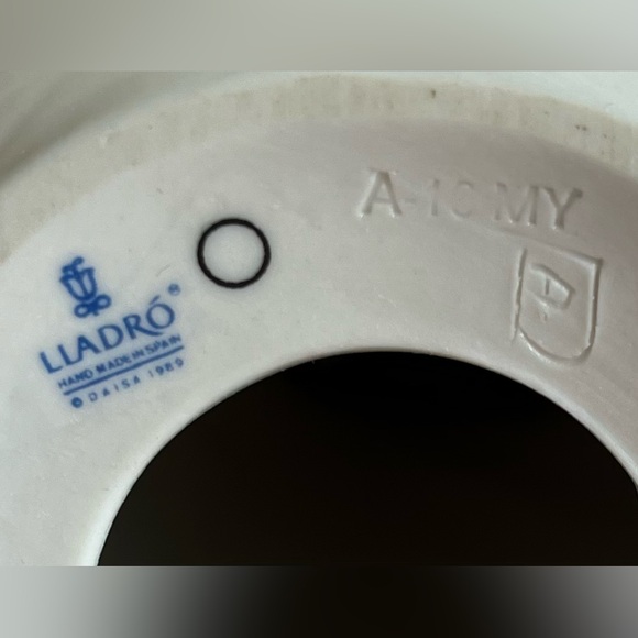 LLadro Singing Angel Figurine/Tree Topper Retired - Picture 7 of 10